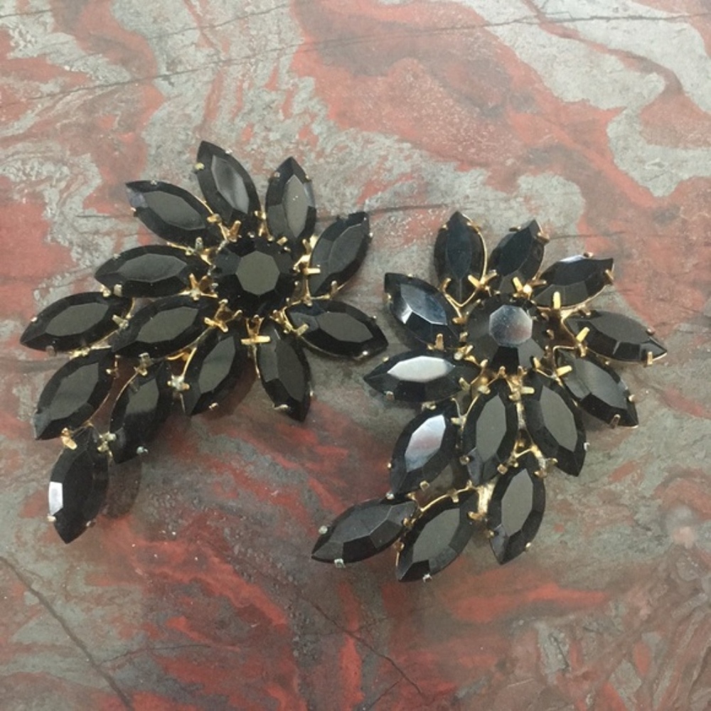 Black and Gold Costume clip on earrings